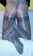 Falke unter Oroblu 4